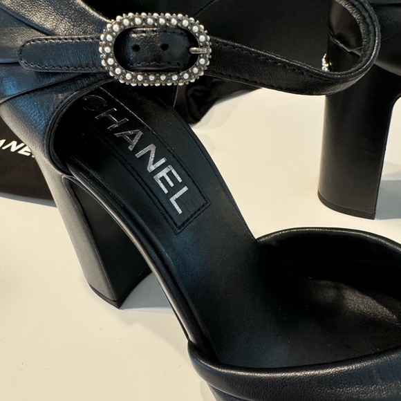 Brand NWT Chanel Heels - Picture 7 of 15